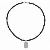 Ručne vyskladaný náhrdelník APEX z korálok minerálu láva čierna. Dominuje mu jednoduchý prívesok v tvare vojenskej známky / dog tag z kvalitnej nehrdzavejúcej ocele dostupný v zlatej, striebornej alebo čiernej farbe.