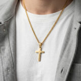 Zlatý retiazkový náhrdelník CROSS s krížikom s chirurgickej ocele.